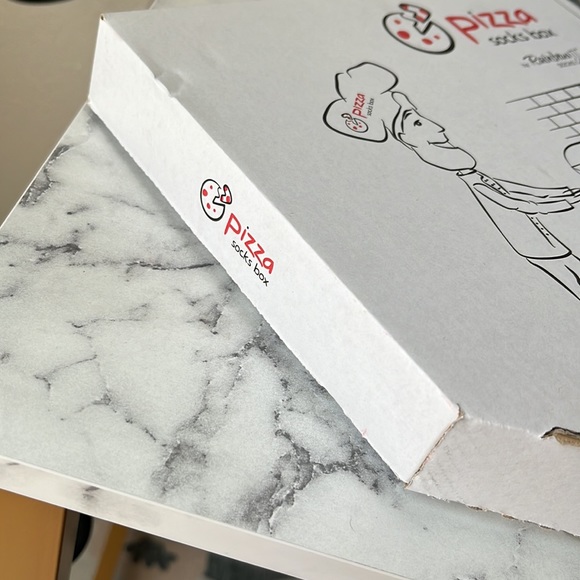 Pizza Sock Box - Picture 9 of 9